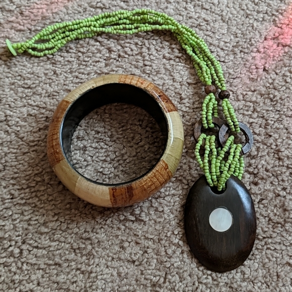 Earthy Necklace and Bracelet Set - Picture 1 of 9